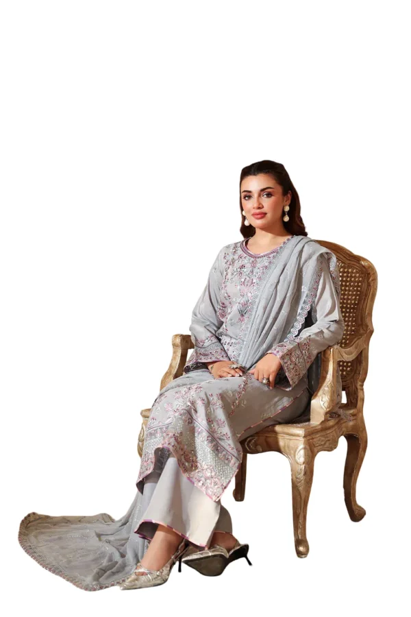 aangan gray shaphire